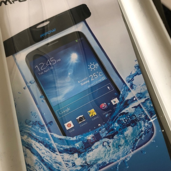 Waterproof Bag - Picture 3 of 9